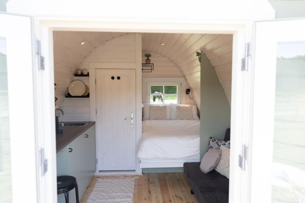 De Verpozing - Vakantiehuisjes Milsbeek 外观 照片